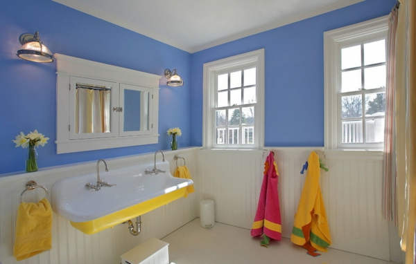 Farblösungen Waschbecken blau gelb badezimmer