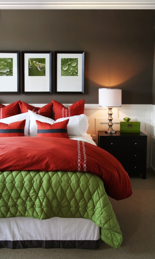 farbideen für schlafzimmer rote interieurelemente in kombination mit grün