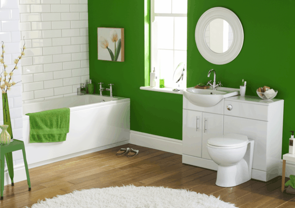 grüne wand in kombination mit weiß  badezimmer gestaltung