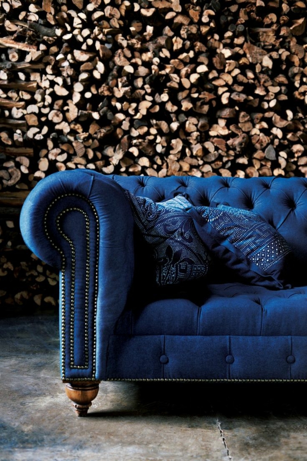 licht und farbe farbgestaltung bedeutung farben blau sofa