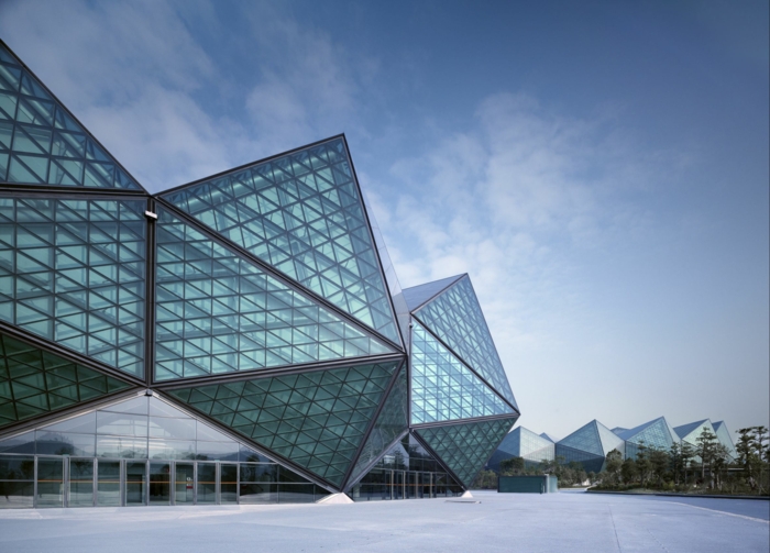 massives bauen futurismus kunst designhaus