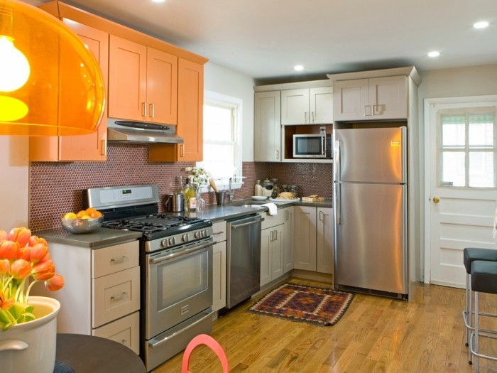 küchenrenovierung fronten orange weiß kücheneinrichtung