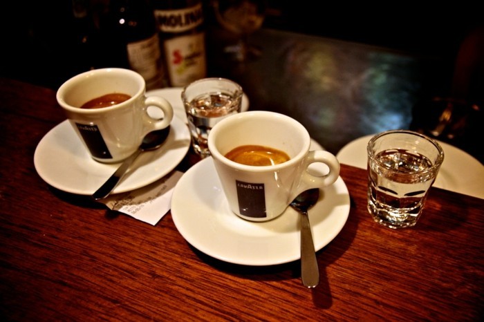 kaffeegetraenke trinken italien spezialitaeten