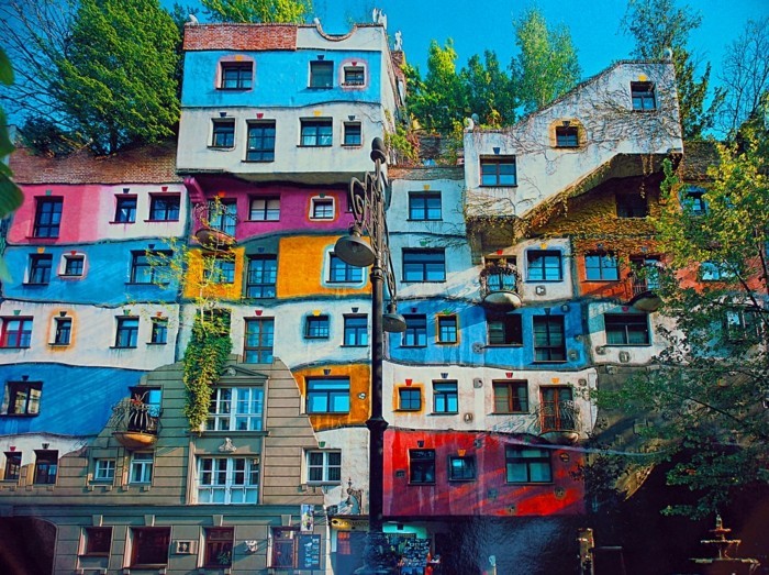 Farbenfrohe Wohnviertel Hundertwasserhaus Wien Art
