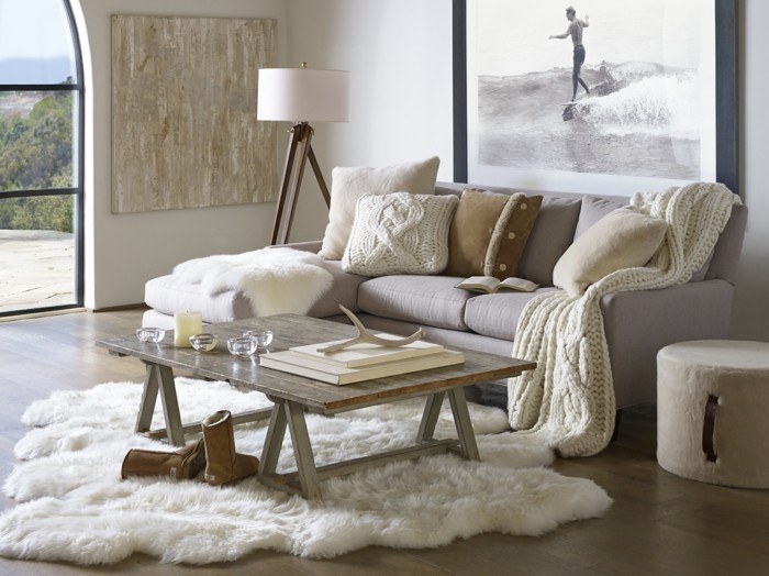wohnwelten wohnzimmer ideen wohnlichkeit schaffell couchtisch sofa