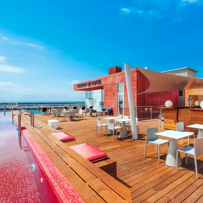 Inneneinrichtung Design Trends Hotel Ronaldo Balkon