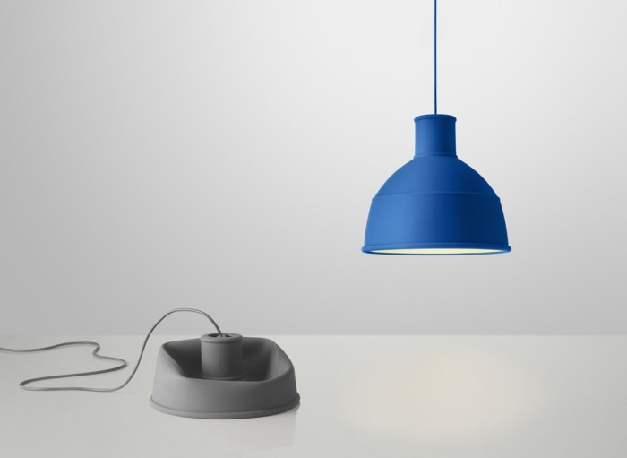 Inneneinrichtung Skandinavische Möbel Trends Design Blaue akzente leuchte