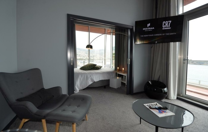 Inneneinrichtung Design Trends Hotel Ronaldo Stuhl 