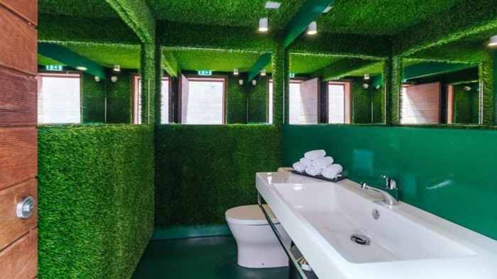 Inneneinrichtung Design Trends Hotel Ronaldo badezimmer kunstrasen
