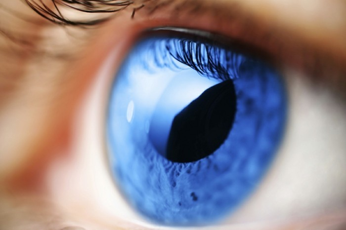 farbige kontaktlinsen für bessere sicht