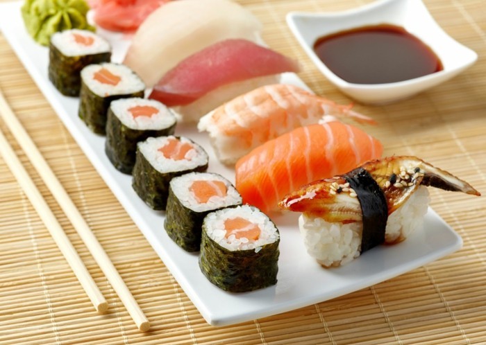 sushi ohne stäbchen essen
