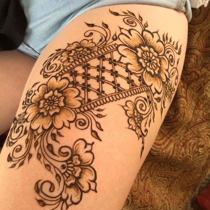 henna tattoo selber machen am oberschenkel