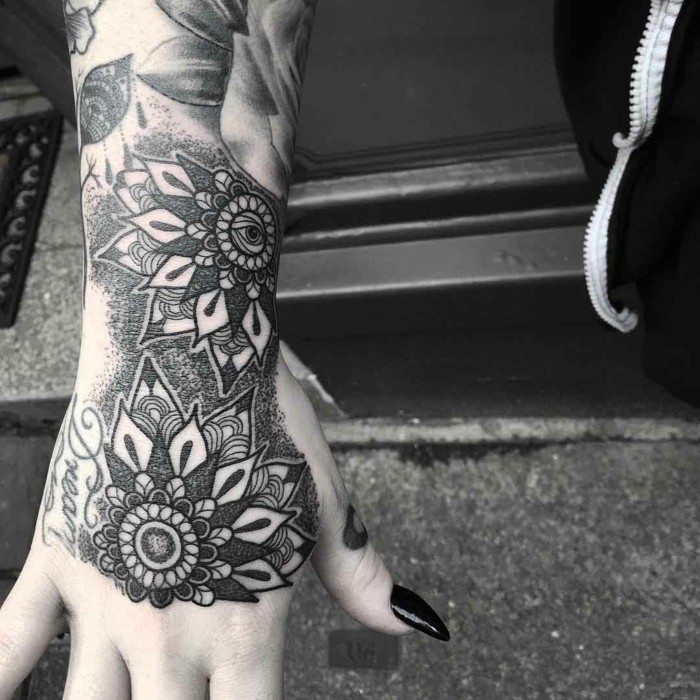 tattoo ideen für die hand
