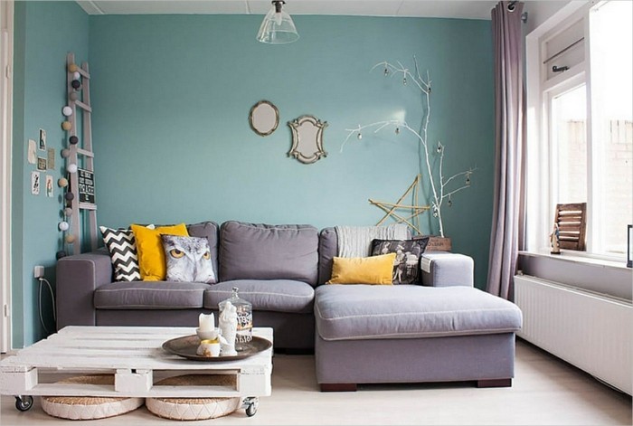 blau-und-grau-sofa-dekokissen