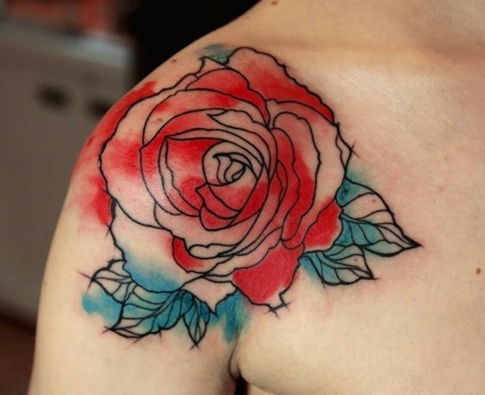 schöne rose tattoo