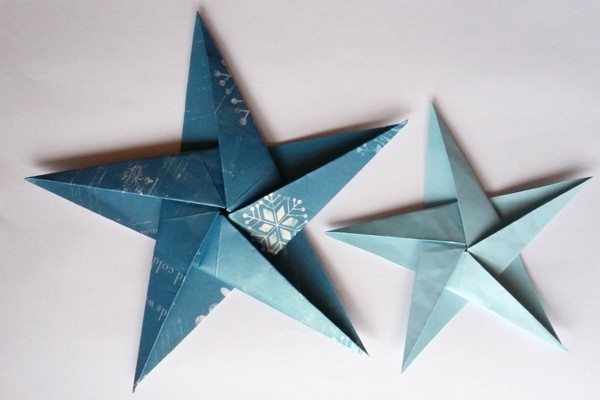 Blauer Stern zum Basteln von Papier