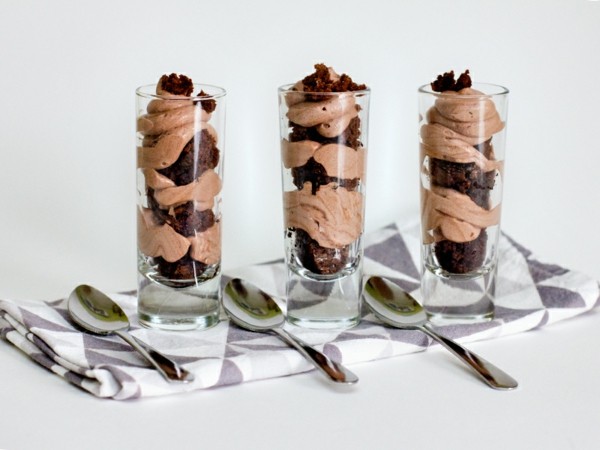 Elegante Schokoladen Mousse Ideen mit Brownies