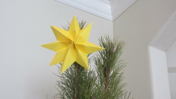 Gelber Stern zum basteln DIY Weihnachtsdeko