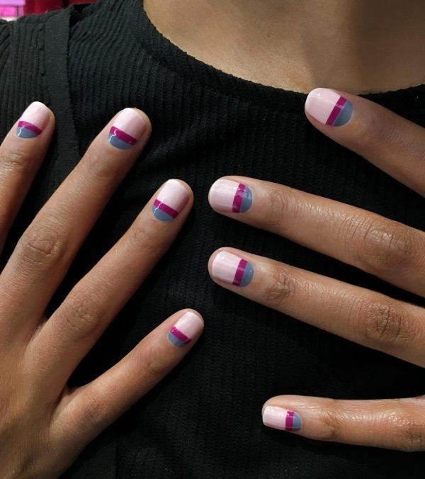 streifen nagellack trends fingernägel bilder lila und rosa