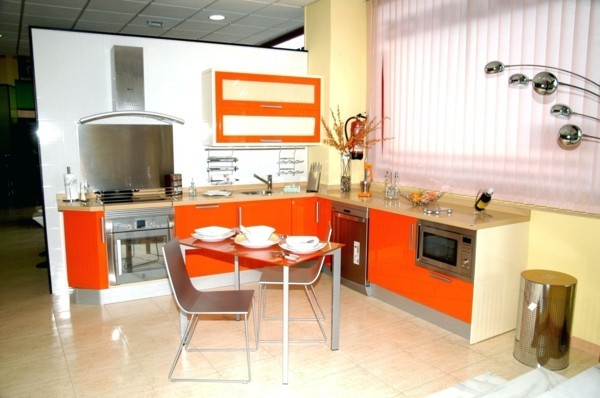 wandfarbe küche küchengestaltung orange küchenfarben
