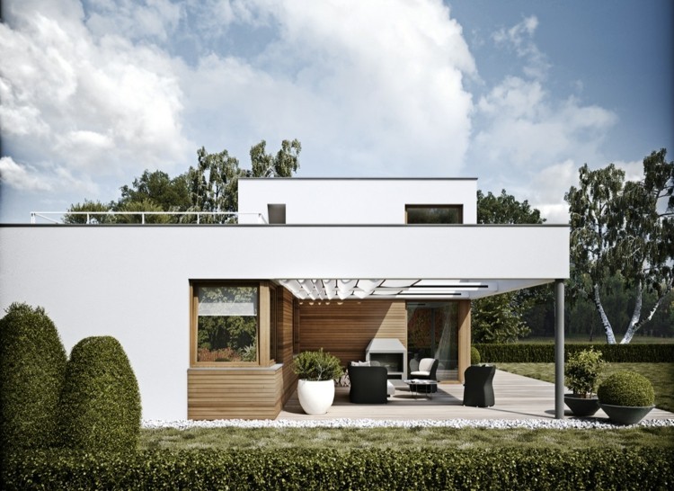Weiße und Holzflächen an einer modernen Fassadengestaltung
