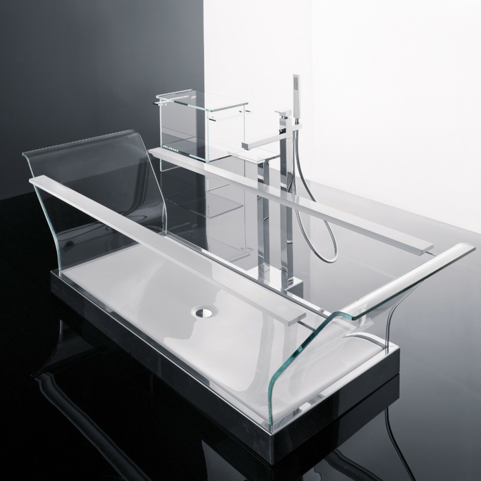Ideen Design Badewanne aus Glas 