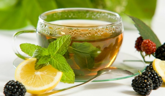 früchtetee trinken teezubereitung tee gesund