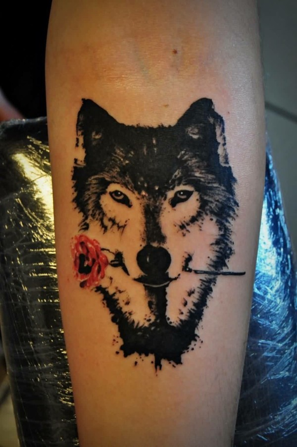 tattoos mit bedeutung wolf tattoo unterarm