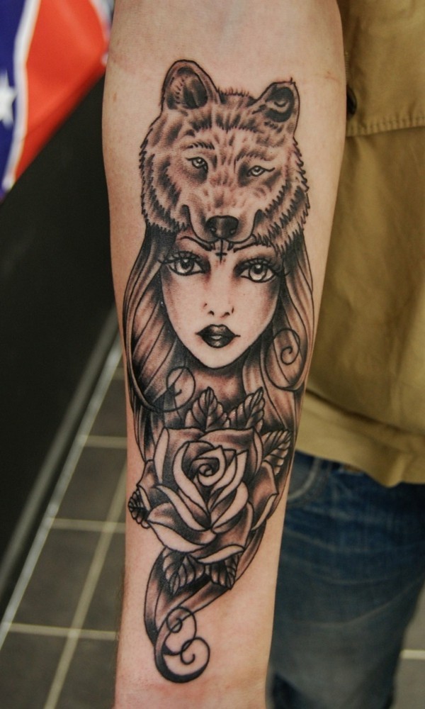 wolf tattoo unterarm wolf tattoo bedeutung