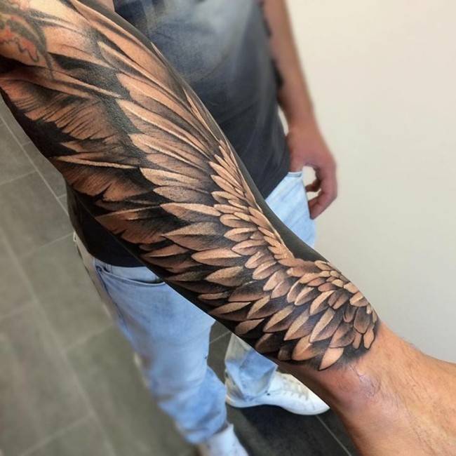 Flügel tattoo tattoo engelsflügel arm