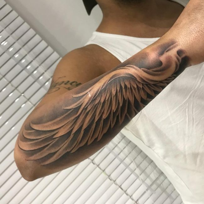 engelsflügel tattoo bedeutung flügel tattoo