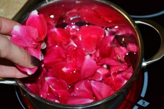 getränkideen mit rosensirup selber machen