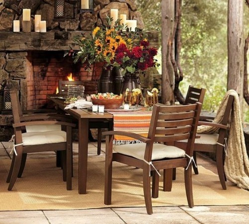Garten Herbst Möbel aus Holz Bunt