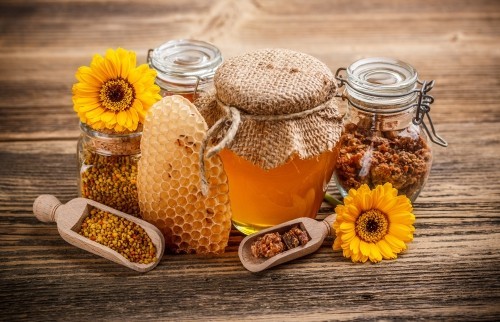 Tipps gegen Halsschmerzen honig
