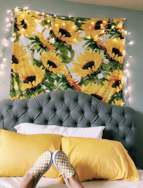 Wandteppich Sonnenblumen Lichterkette