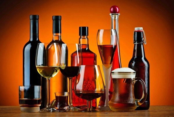 Tipps gegen Kater dunkles alkohol