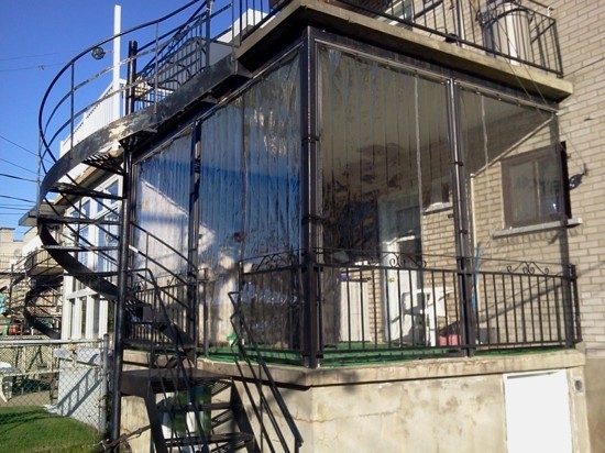 balkon ideen terasse gestalten Terrassenwindschutz