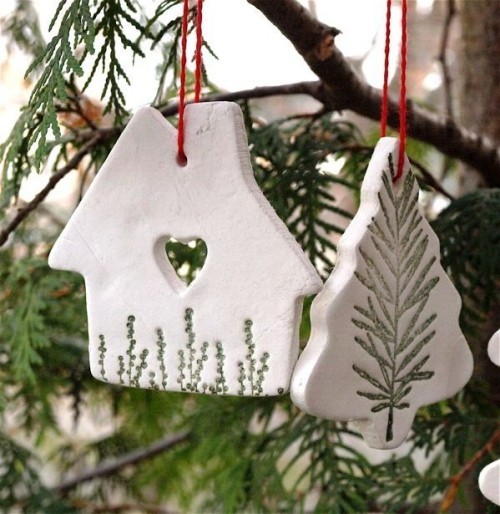 Weihnachtliche Salzteig Ideen haus tannenbaum mit stempel