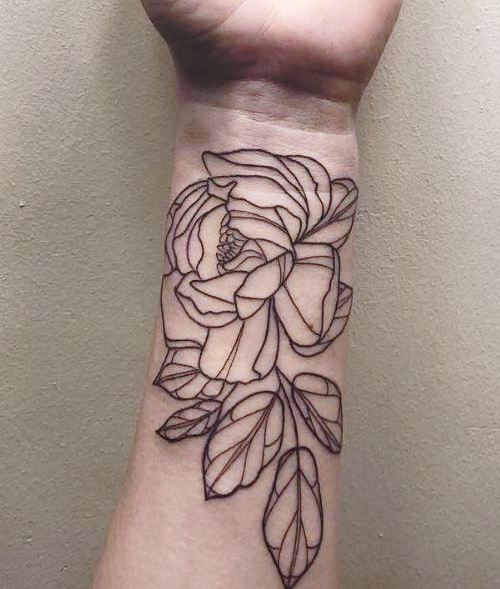 Handgelenk Tattoo Ideen rose mit umriss