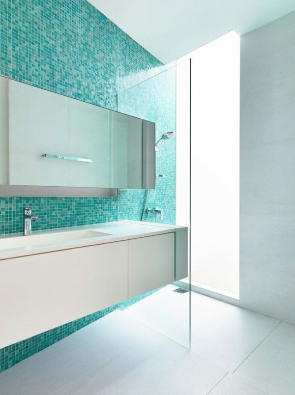 mosaikfliesen salle de bain turquoise weiss