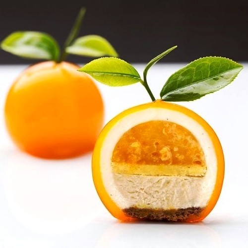 Molekularküche vereint Wissenschaft und Kulinarik orange illusion mit nachtisch auf die innere