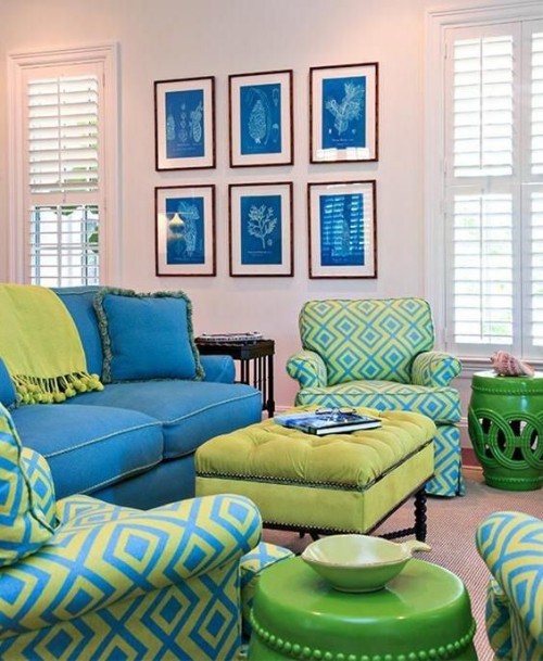 Komplementär Farben und allgemeine Farbenlehre in der Innenraumgestaltung blau und grün variationen