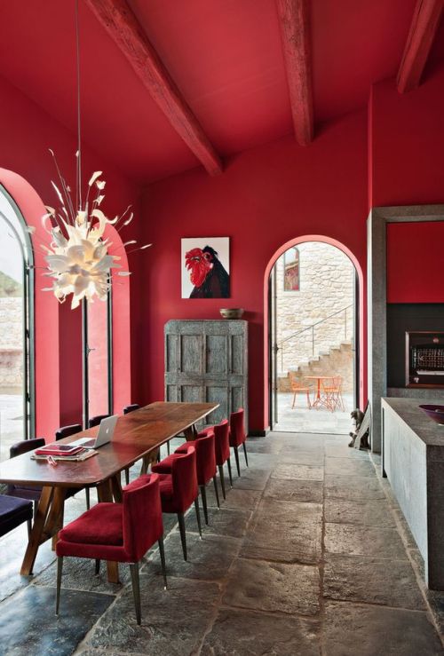 Komplementär Farben und allgemeine Farbenlehre rotes esszimmer und küche