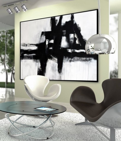 abstrakte und moderne Kunstrichtung stilvolles wohnzimmer mit silbernen akzenten