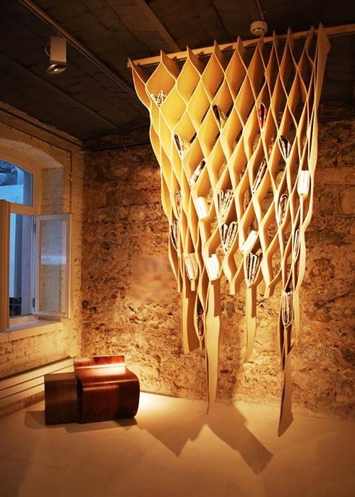einzigartig kreative Bücherregale und Bücherschränke hängendes netz aus holz modern abstrakt