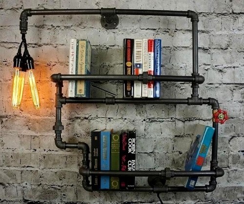 einzigartig kreative Bücherregale und Bücherschränke idustriell schwarze rohre mit lampe