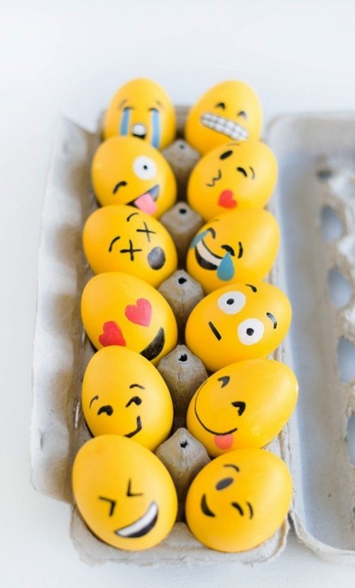 Oster Eier bemalen – kreative Ideen und Anleitungen emoji eier gelbe messenger gesichter