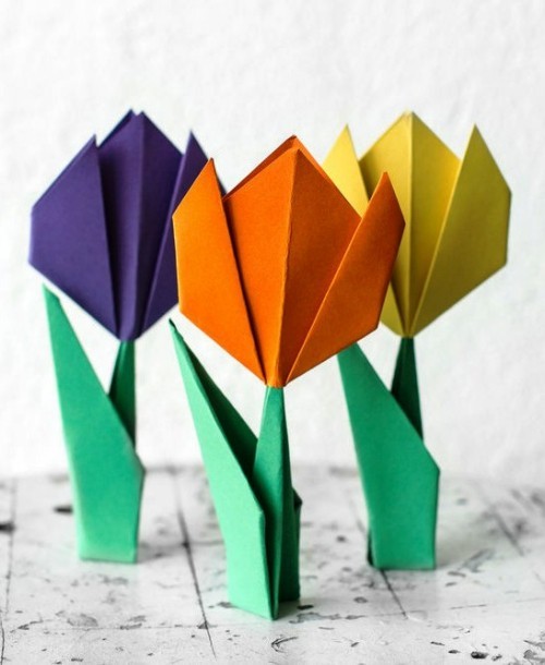 80 frische frühlingshafte Ideen zum Tulpen basteln origami blumen orange gelb lila