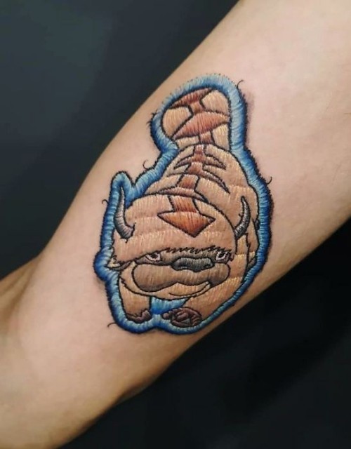 60 wunderschöne Kreuzstich Tattoos zum Inspirieren avatar der herr der elemente tier