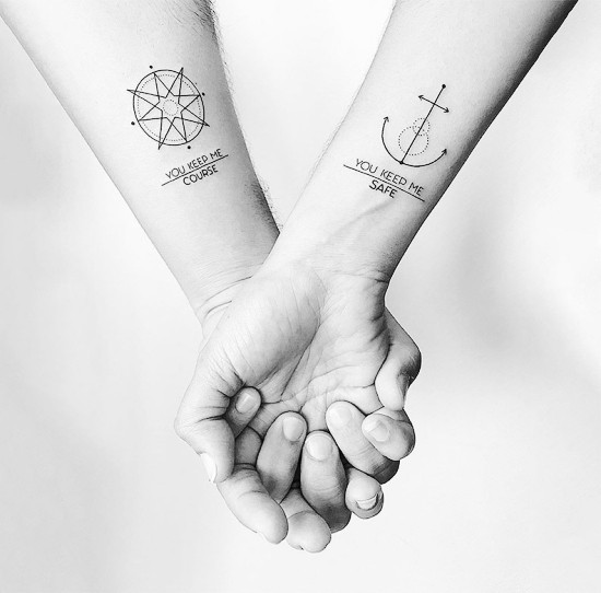 100 Anker Tattoo Ideen und ihre Symbolik tattoo für paare anker kompass